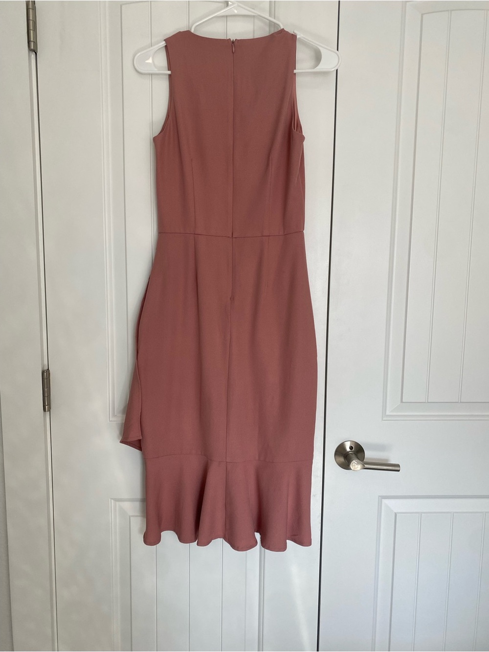 Feminine Ruffle Bottom Dress - Picture 2 of 6